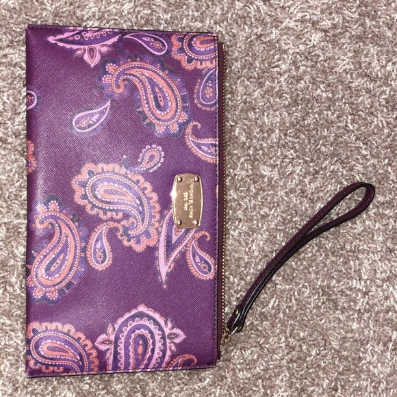 Michael Kors large wristlet purse - Picture 1 of 3